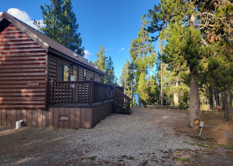 Cottage 2 Side Glamping Yellowstone